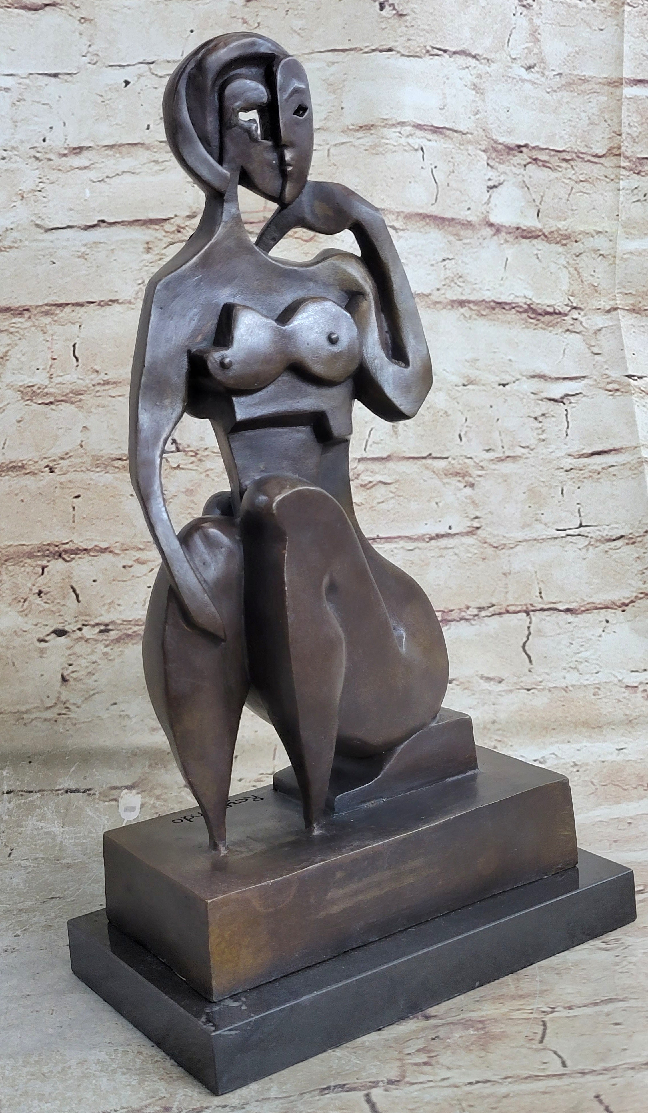 Modern Abstract Female Bronze Sculpture Tribute To Picasso