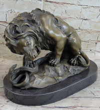 Hot Cast Bronze Sculpture Lion vs Snake Serpent Sale