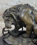 Hot Cast Bronze Sculpture Lion vs Snake Serpent Sale