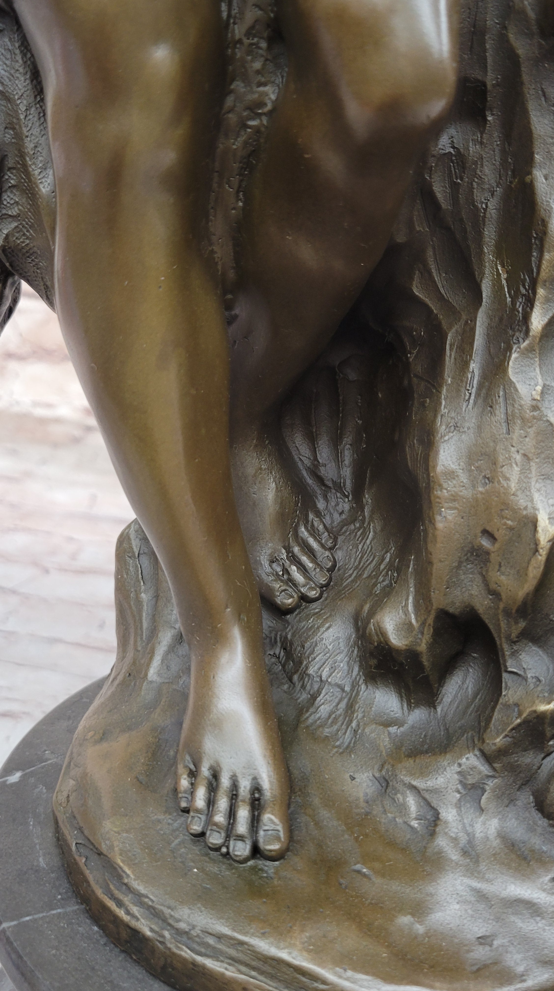 Nude Girl Washing Her Hair - Female Bronze Figure Sculpture Art