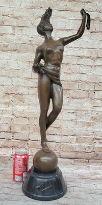 Nude Female Figure Holding a Conch Shell - Bronze Sculpture by Danese Cattaneo
