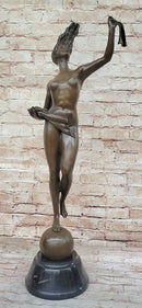 Nude Female Figure Holding a Conch Shell - Bronze Sculpture by Danese Cattaneo