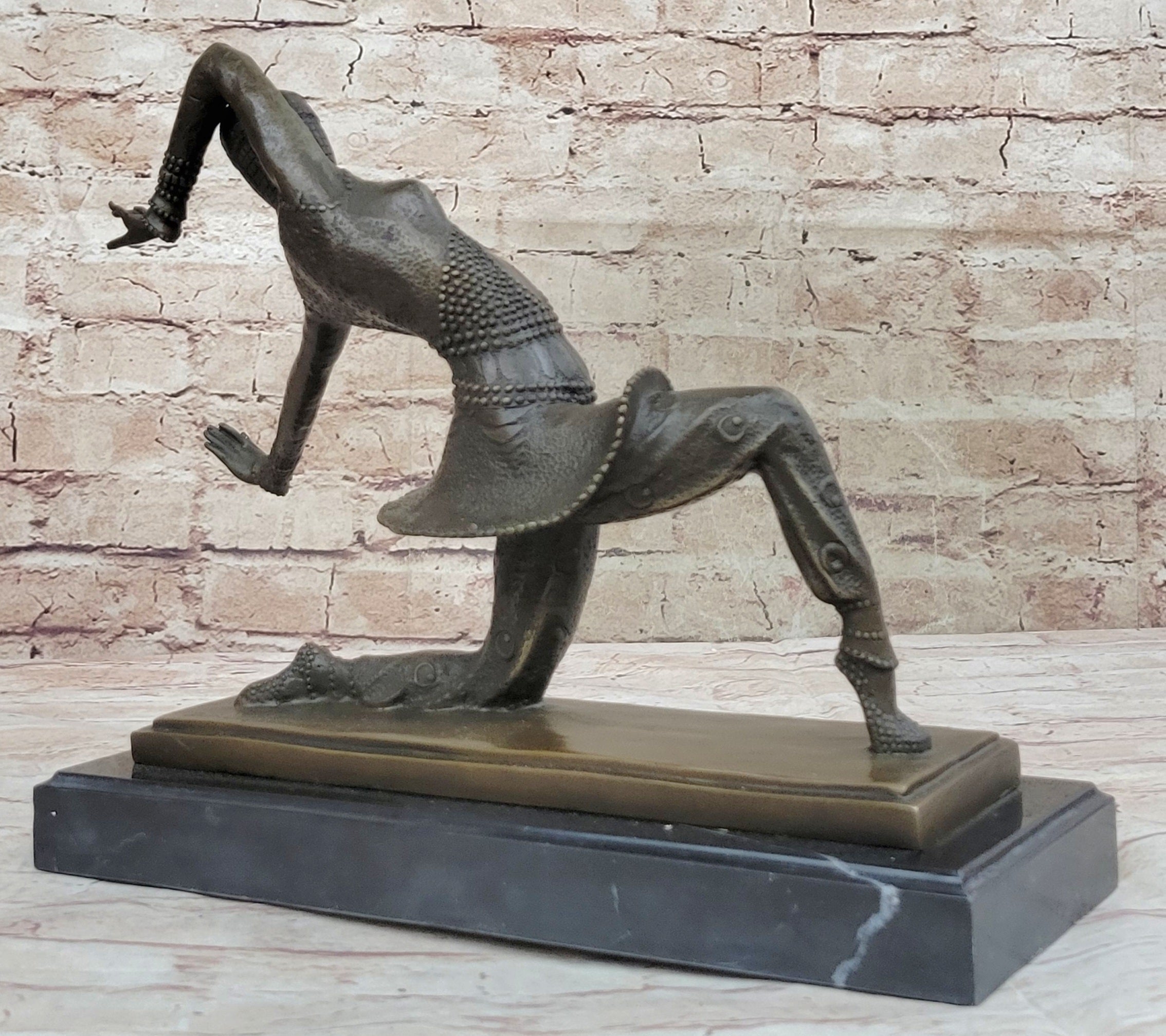 VINTAGE SIGNED KAMONA BY D.H DIMITRUS BRONZE STATUE ANTIQUE REPRODUCTION FIGURE