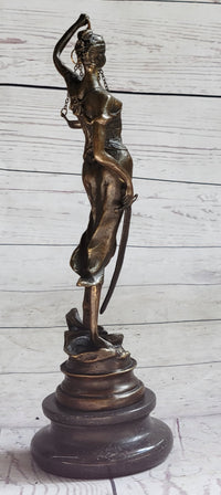 Bronze Blind Lady of Justice Scales Law Lawyer Office