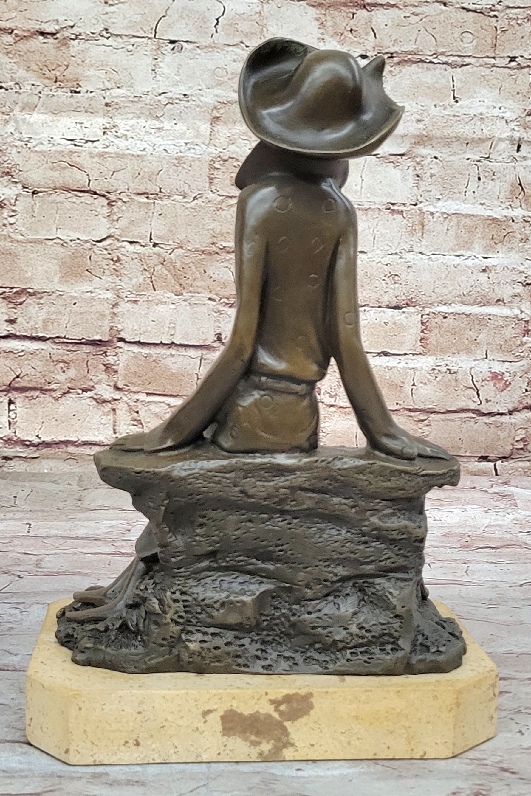 Woman with Large Hat and Dog - Bronze Art Deco by Milo