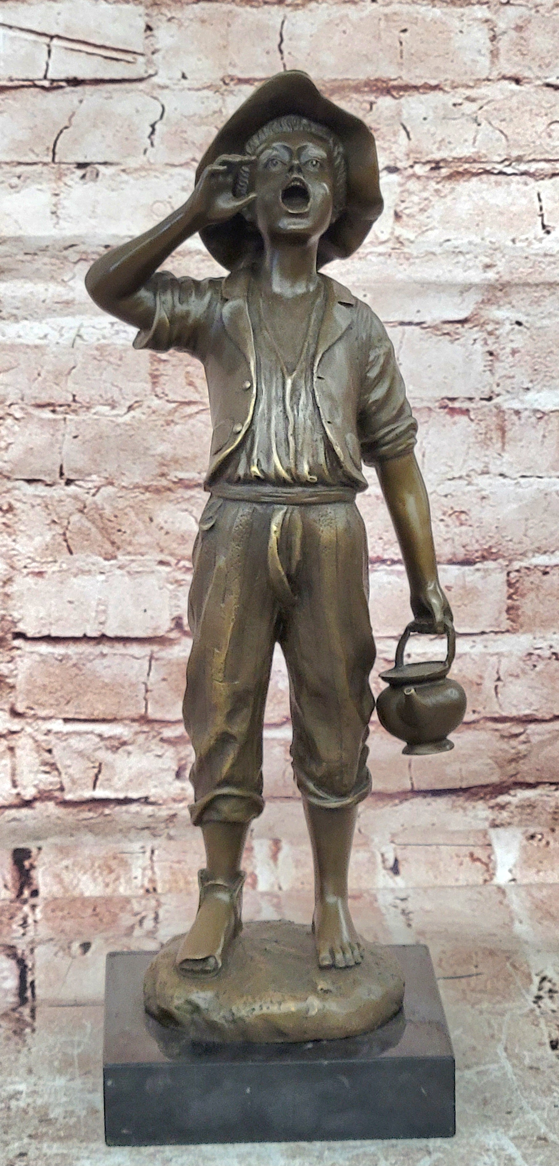 Genuine Bronze Sculpture Depicts a Young Boy Shouting with Water Jug Statue