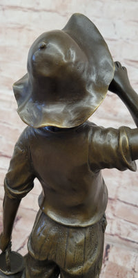Genuine Bronze Sculpture Depicts a Young Boy Shouting with Water Jug Statue