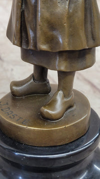 Young Girl Carrying Flower Basket - Bronze by Daste