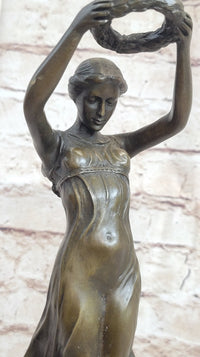 Greek Roman Art Woman Holding Laurels Wreath Crown Bronze Figure