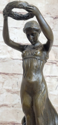Greek Roman Art Woman Holding Laurels Wreath Crown Bronze Figure