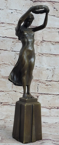 Greek Roman Art Woman Holding Laurels Wreath Crown Bronze Figure