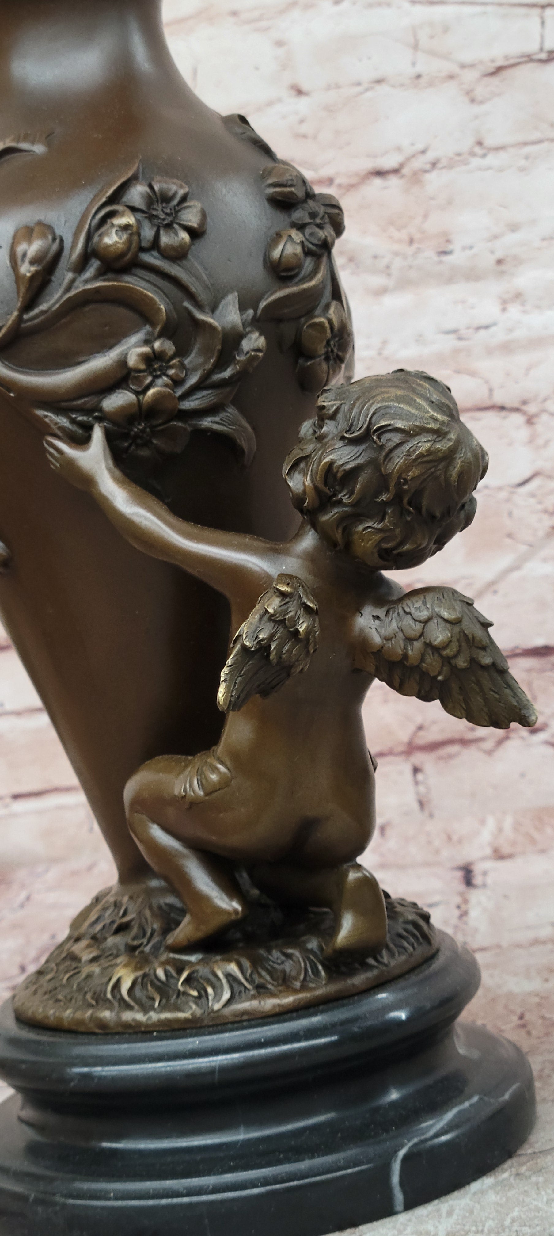 SIGNED MILO BRONZE BABY CHEREB PUTTI ANGEL HANDCRAFTED VASE SCULPTURE