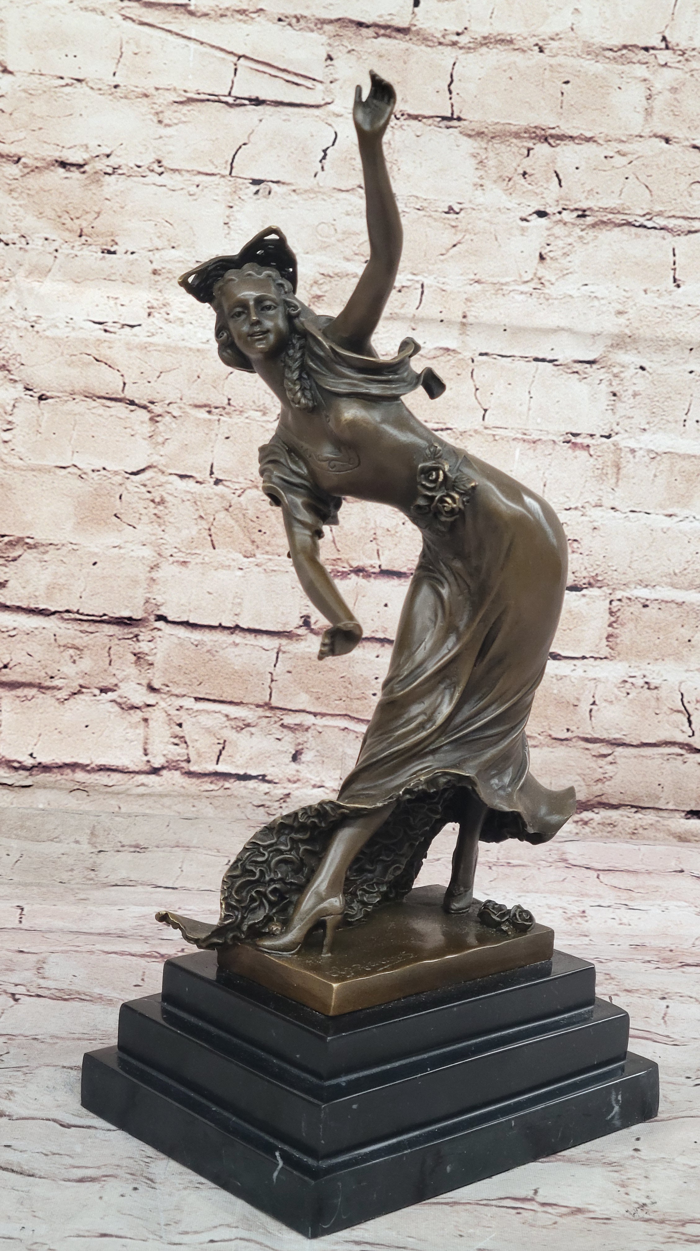 Spanish Flamenco Dancer - Bronze Sculpture on Marble Base