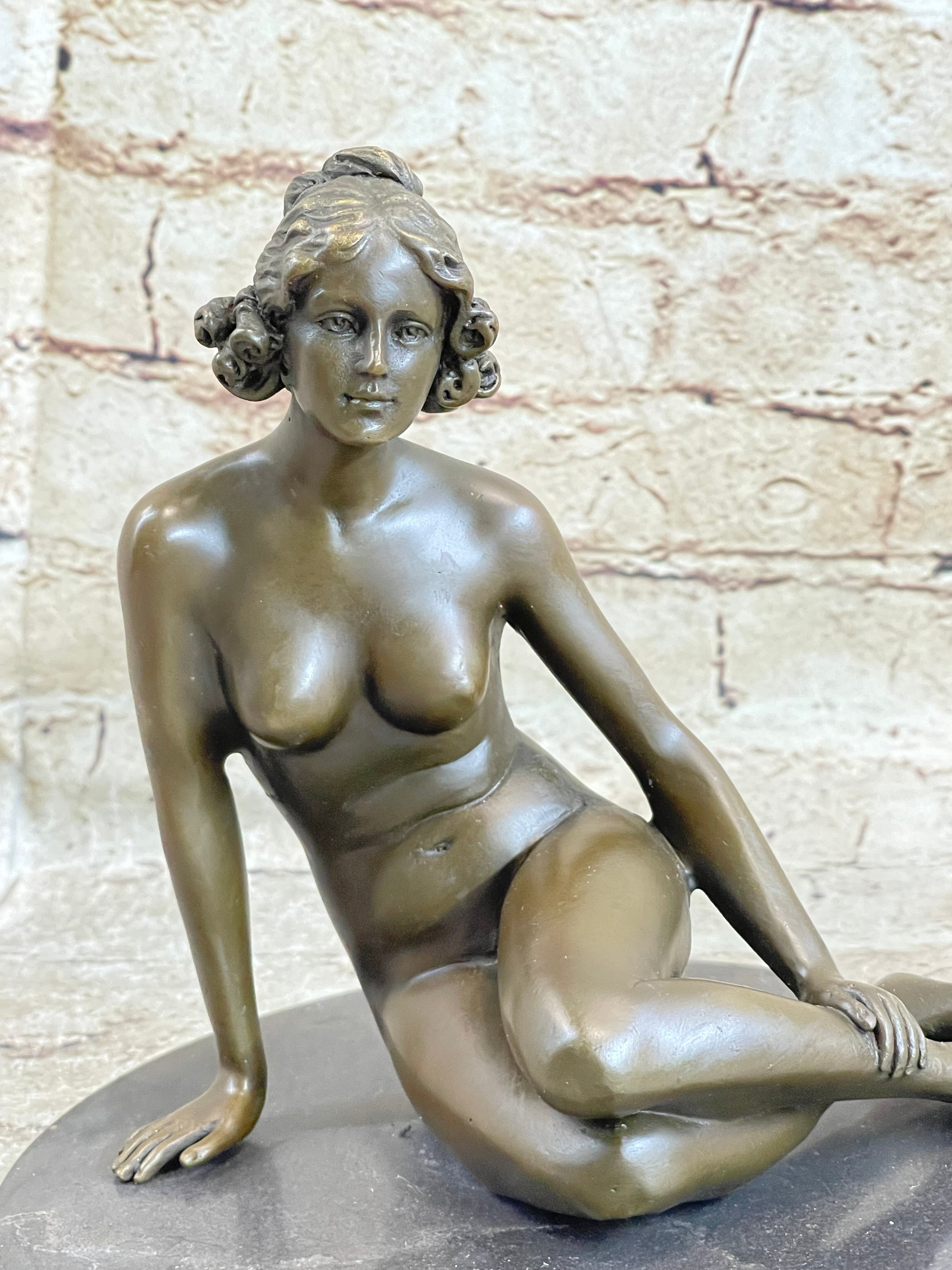 BRONZE STATUE OF YOUNG NUDE GIRL IN THOUGHT SCULPTURE FIGURINE