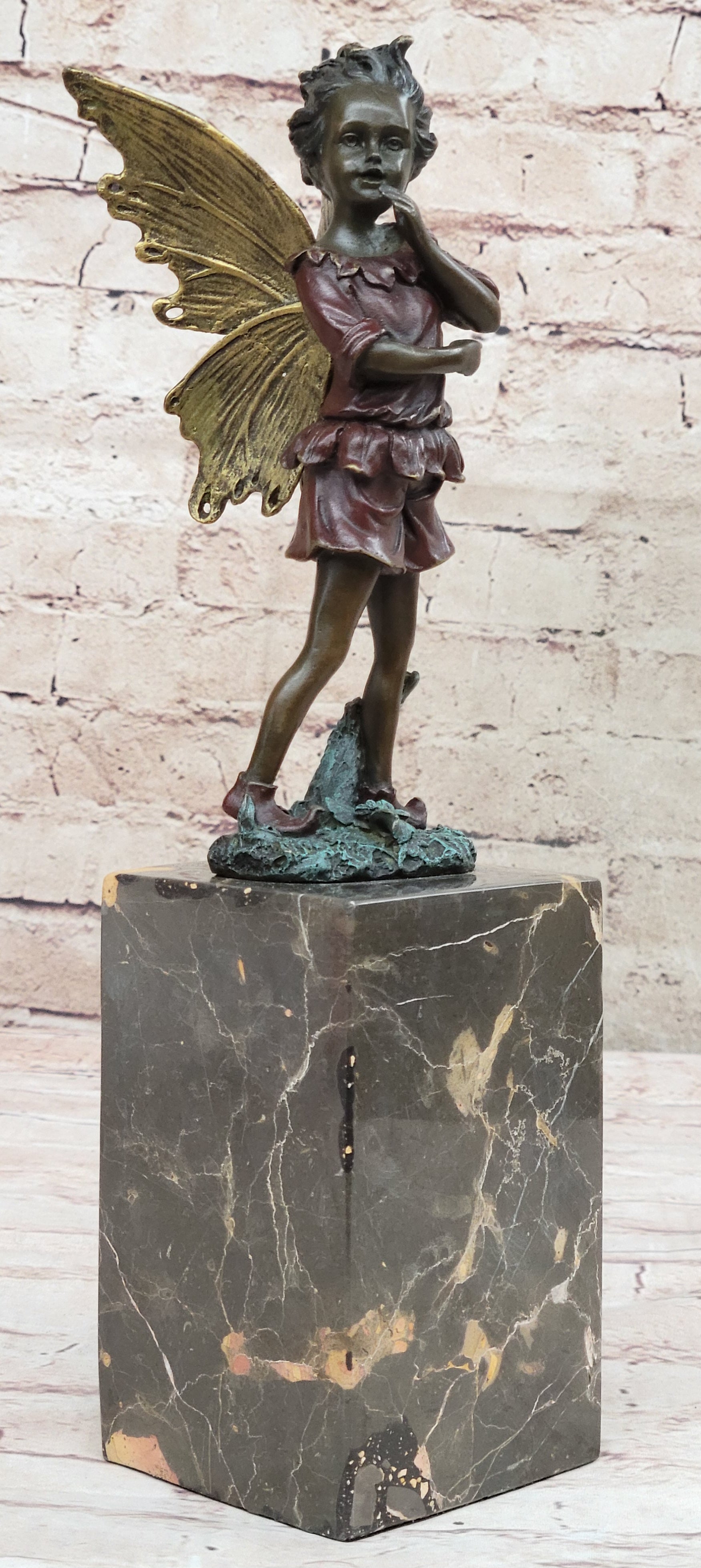Beautifully Detailed Fairy Pure Hotcast Bronze Signed