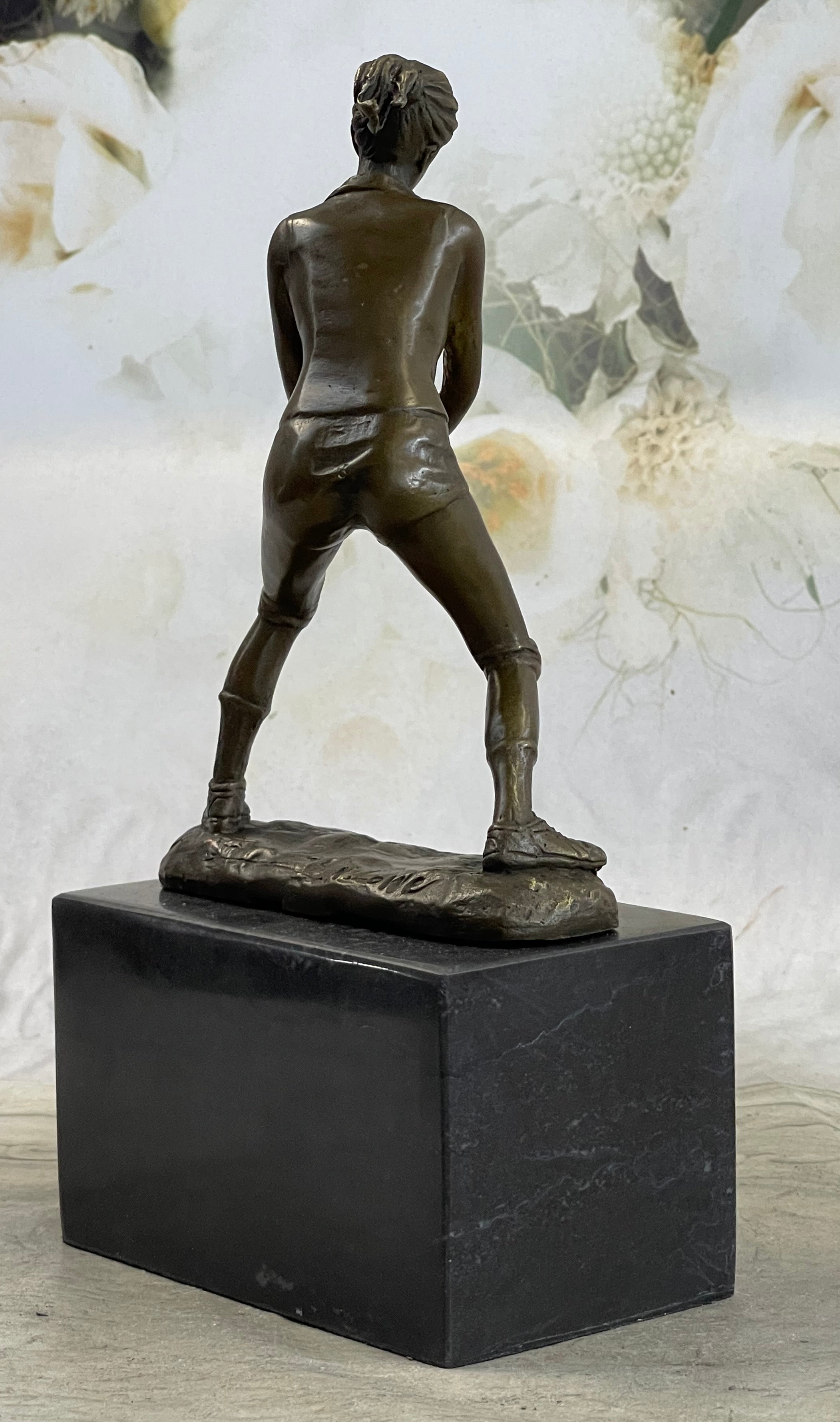 Girl Volleyball Olympic Sport Bronze Sculpture Art