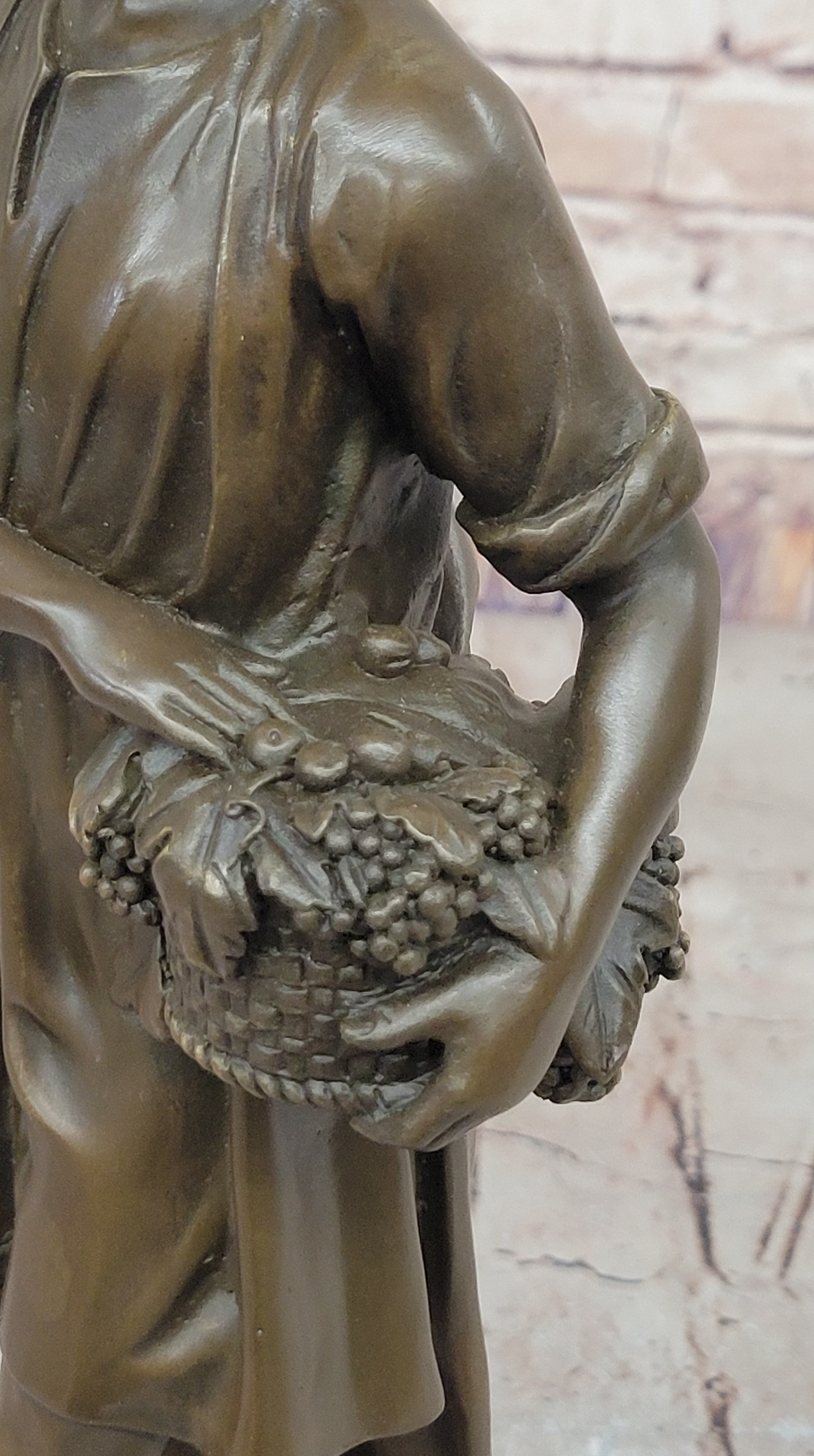 Bearded Man with Wreath – Bronze Sculpture by Zegut/Tusey