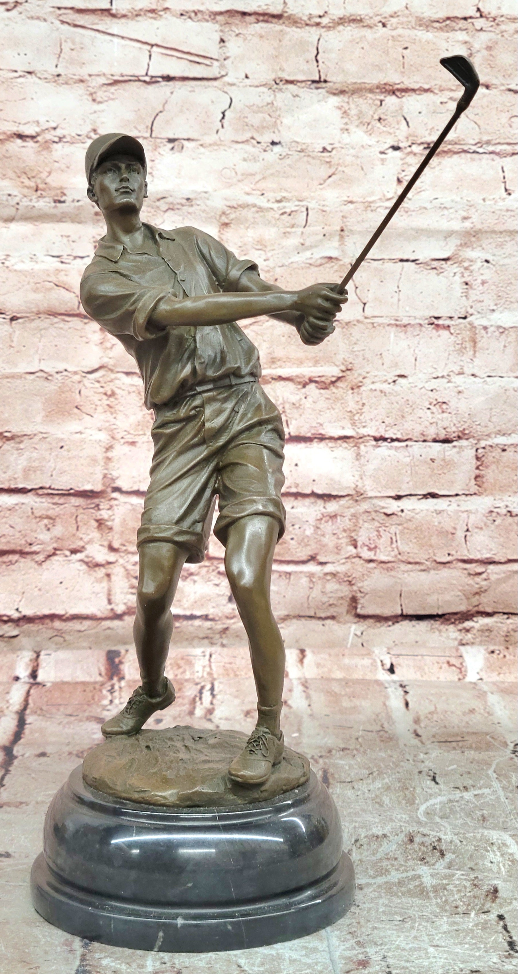 Signed original Milo Male Golfer Golf Golfing Sport Memorabilia Bronze Sculpture