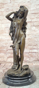 Signed Cesaro Bronze Gorgeous Aphrodite Greek Goddess Sculpture Statue Gift