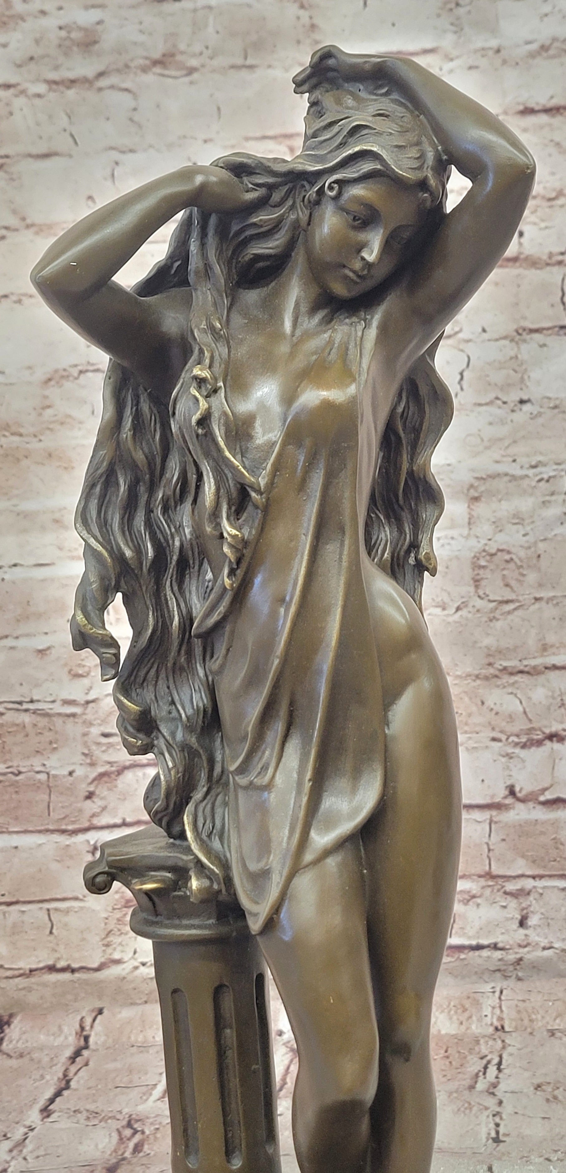 Signed Cesaro Bronze Gorgeous Aphrodite Greek Goddess Sculpture Statue Gift