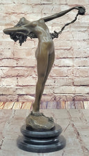 Hot Cast Bronze Sculpture Harriet Frishmuth The Vine Nude Female Figure Holding Grapes