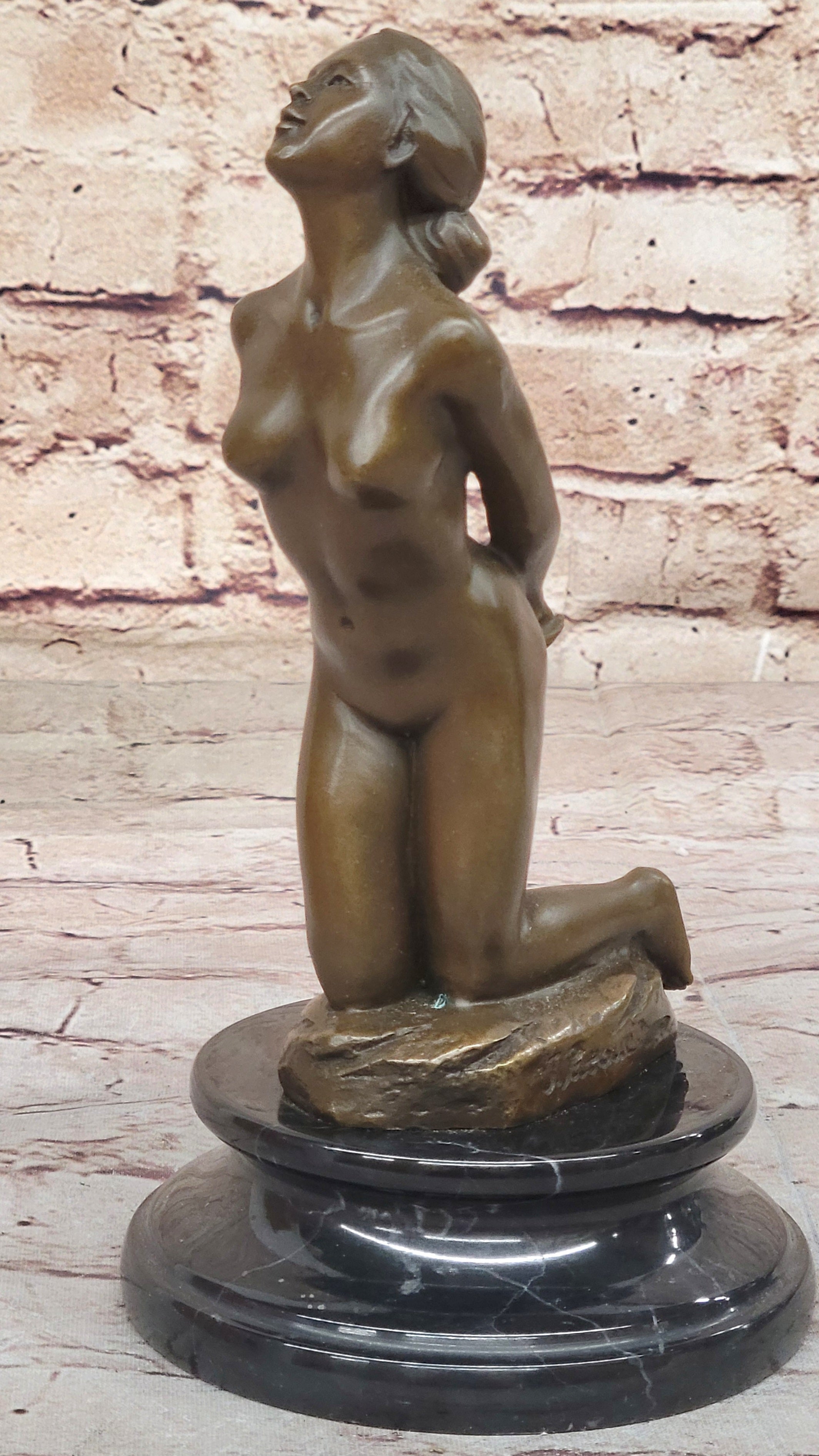 Sexy Nude Female Figure on Her Knees with Hands Behind her Back - Bronze Sculpture by Patoue