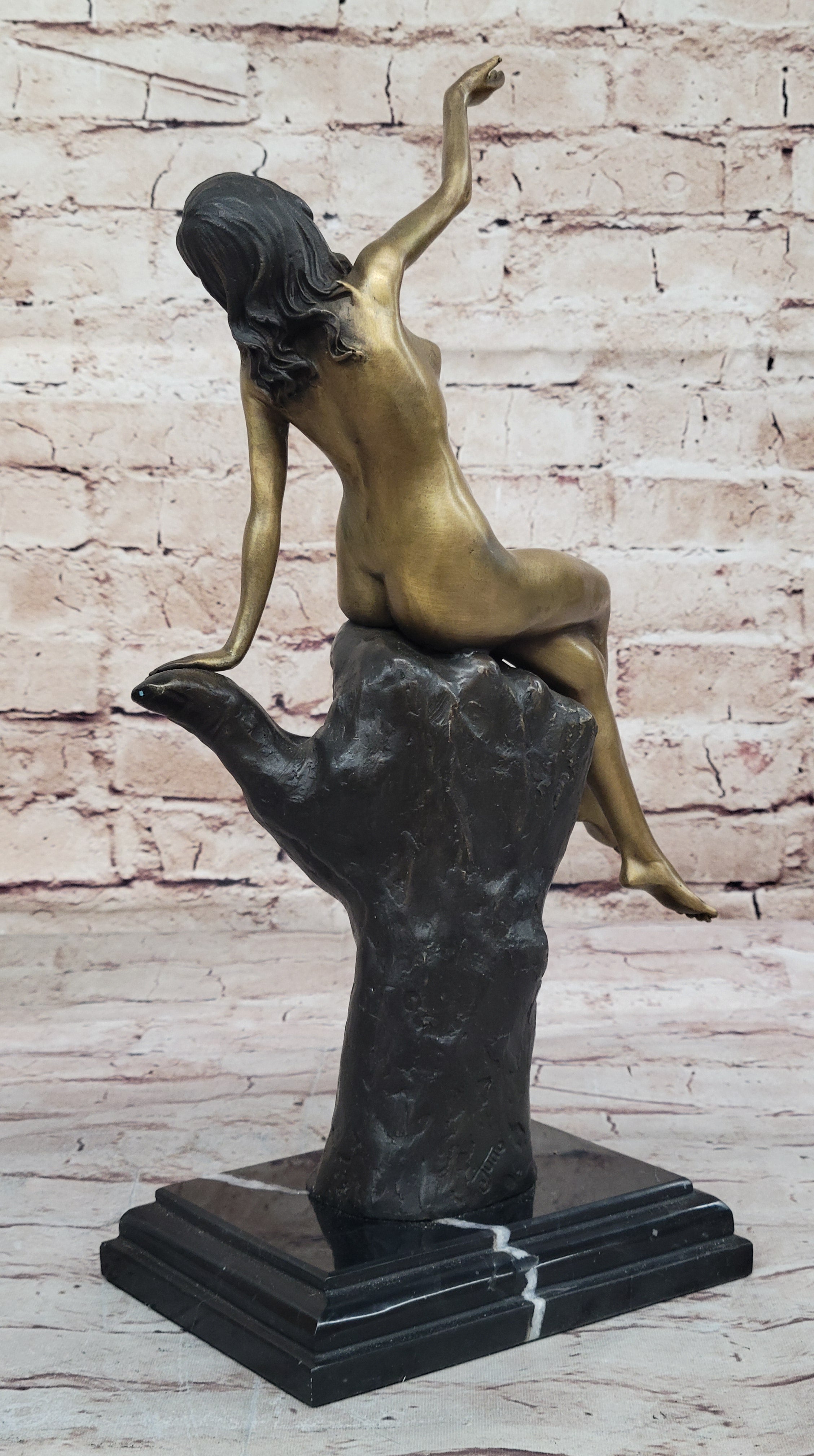 Sexy Nude Female Figure Bronze Modern Art Sculpture on Marble Base