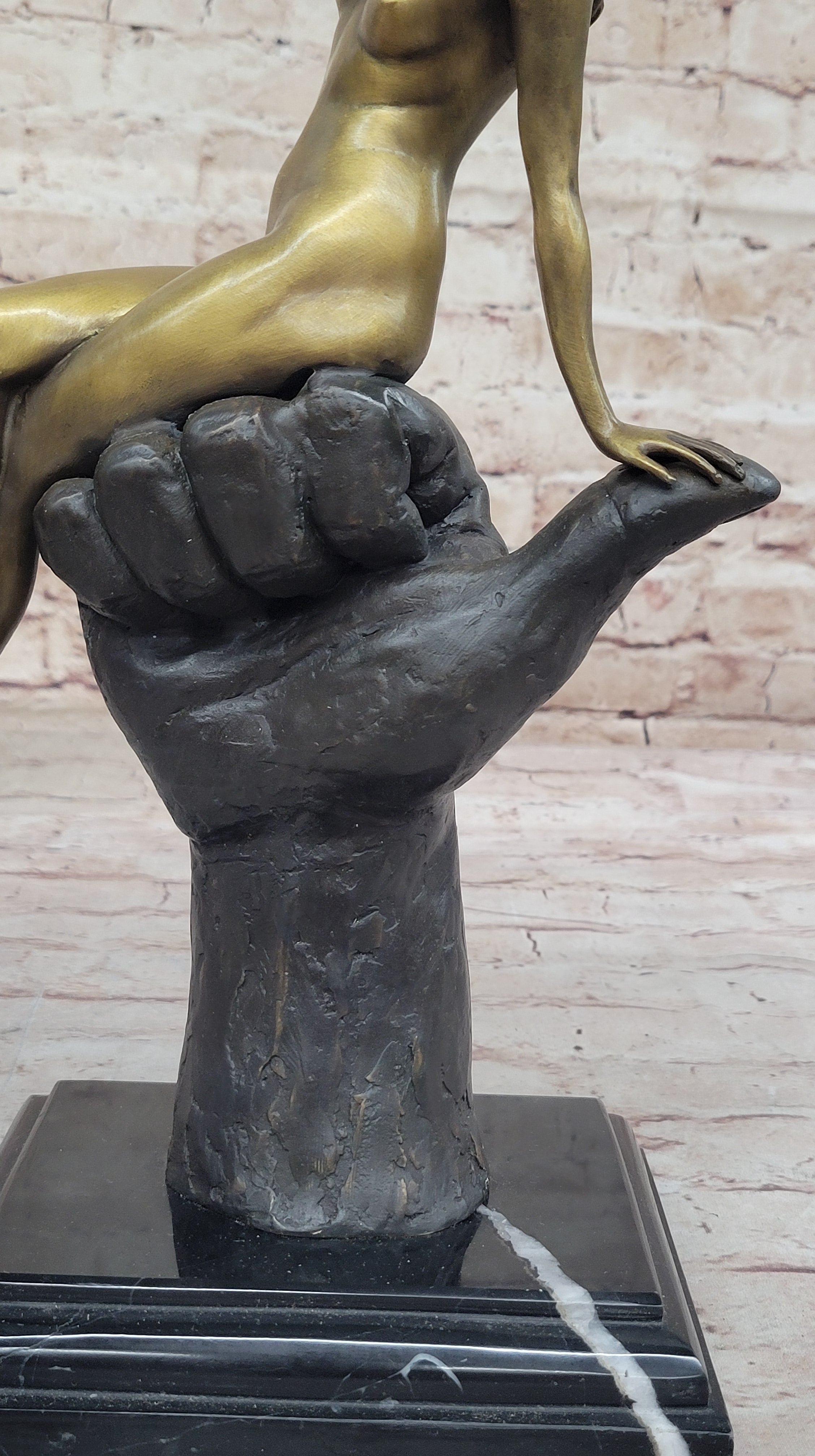 Sexy Nude Female Figure Bronze Modern Art Sculpture on Marble Base