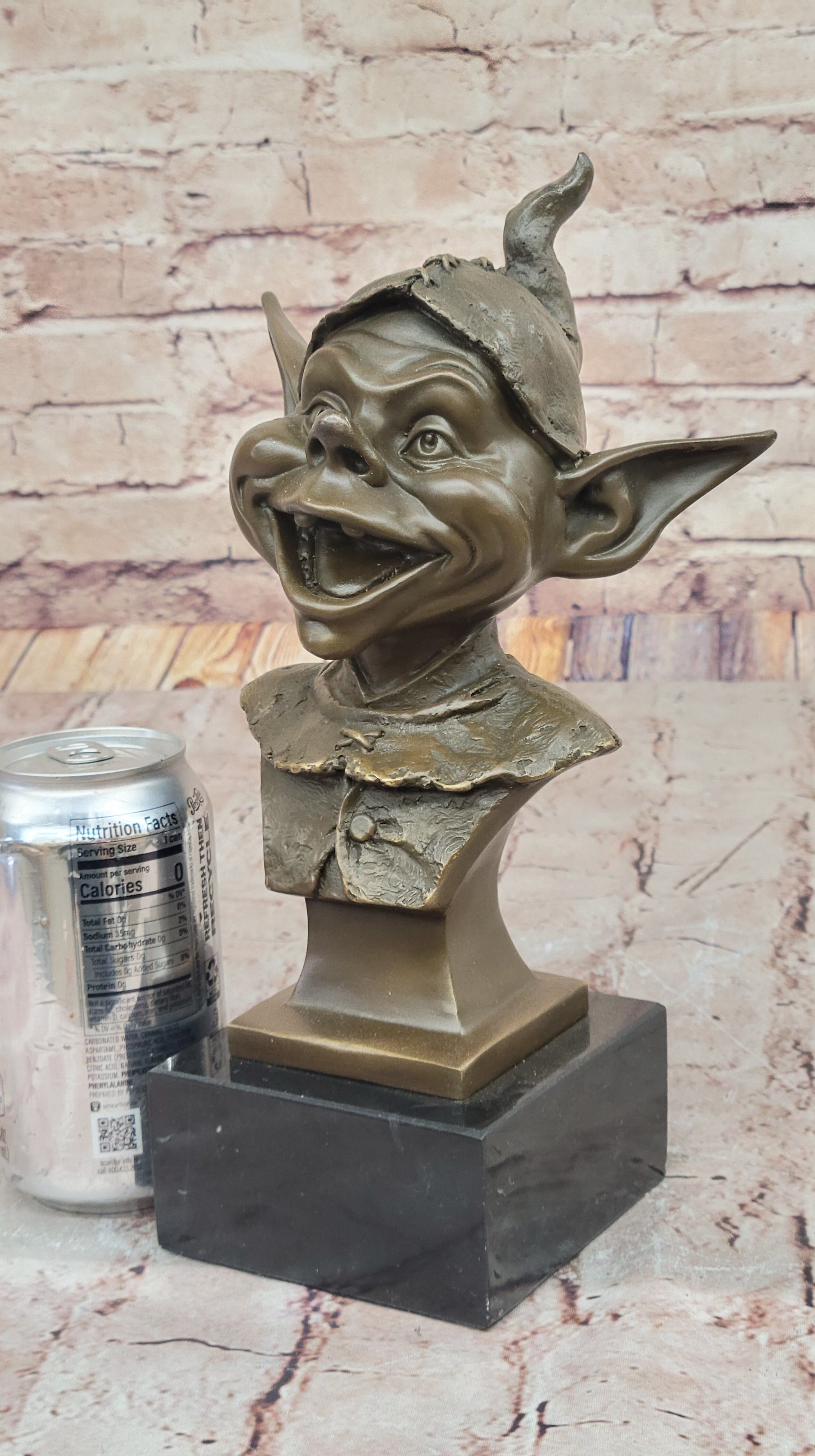 Bronze Goblin Bust – Playful Fantasy on Marble Base