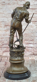 Signed Mavchi Male Metal Forge Worker Real Hand Made Bronze Sculpture