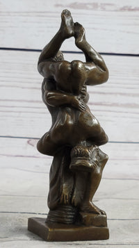 Hot Cast Miniature Austria Wrestling Bronze Artwork