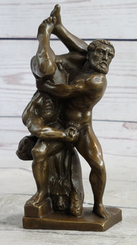Hot Cast Miniature Austria Wrestling Bronze Artwork