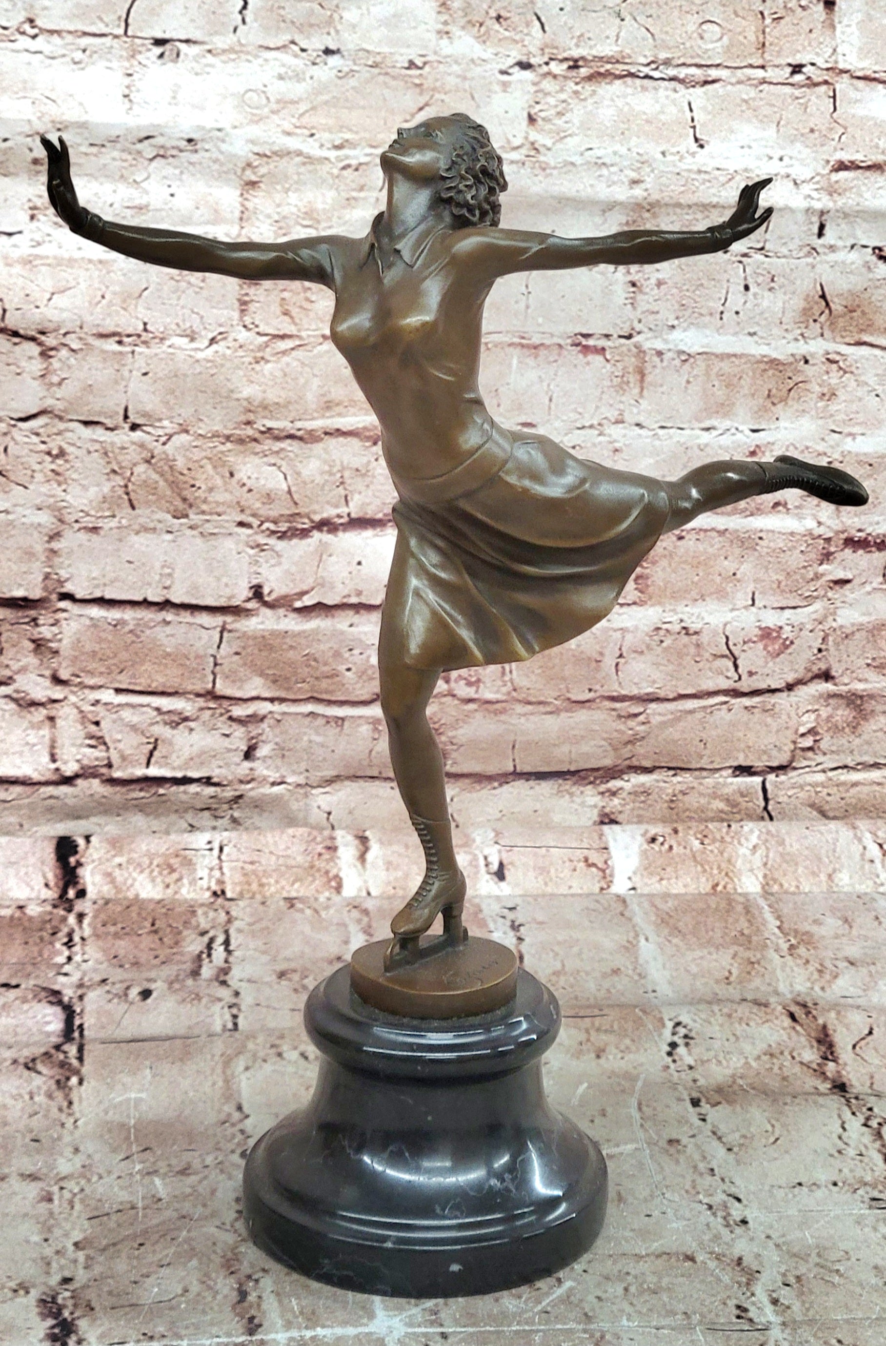 Signed Cesaro Skating Female Bronze Statue Sculpture Handmade Home Decor