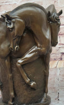 Bronze Vase with Sculpted Horses – Equestrian Art