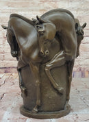 Bronze Vase with Sculpted Horses – Equestrian Art