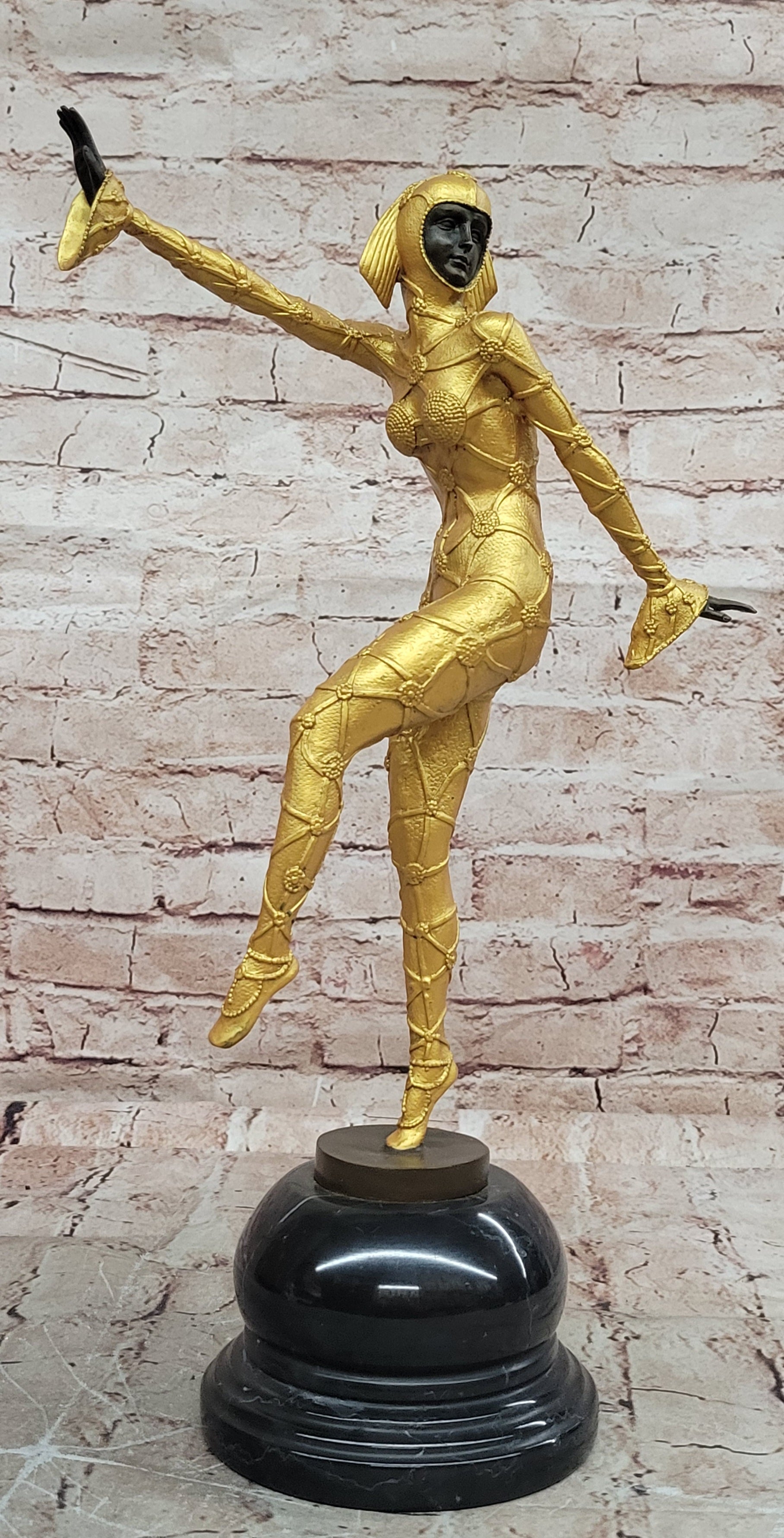 Art Deco statue1920 Style by Demetre Chiparus Genuine Bronze Sculpture