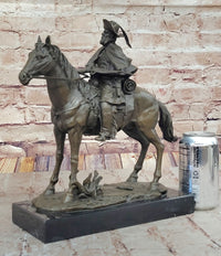 Bronze Explorer on Horseback – Historical Sculpture