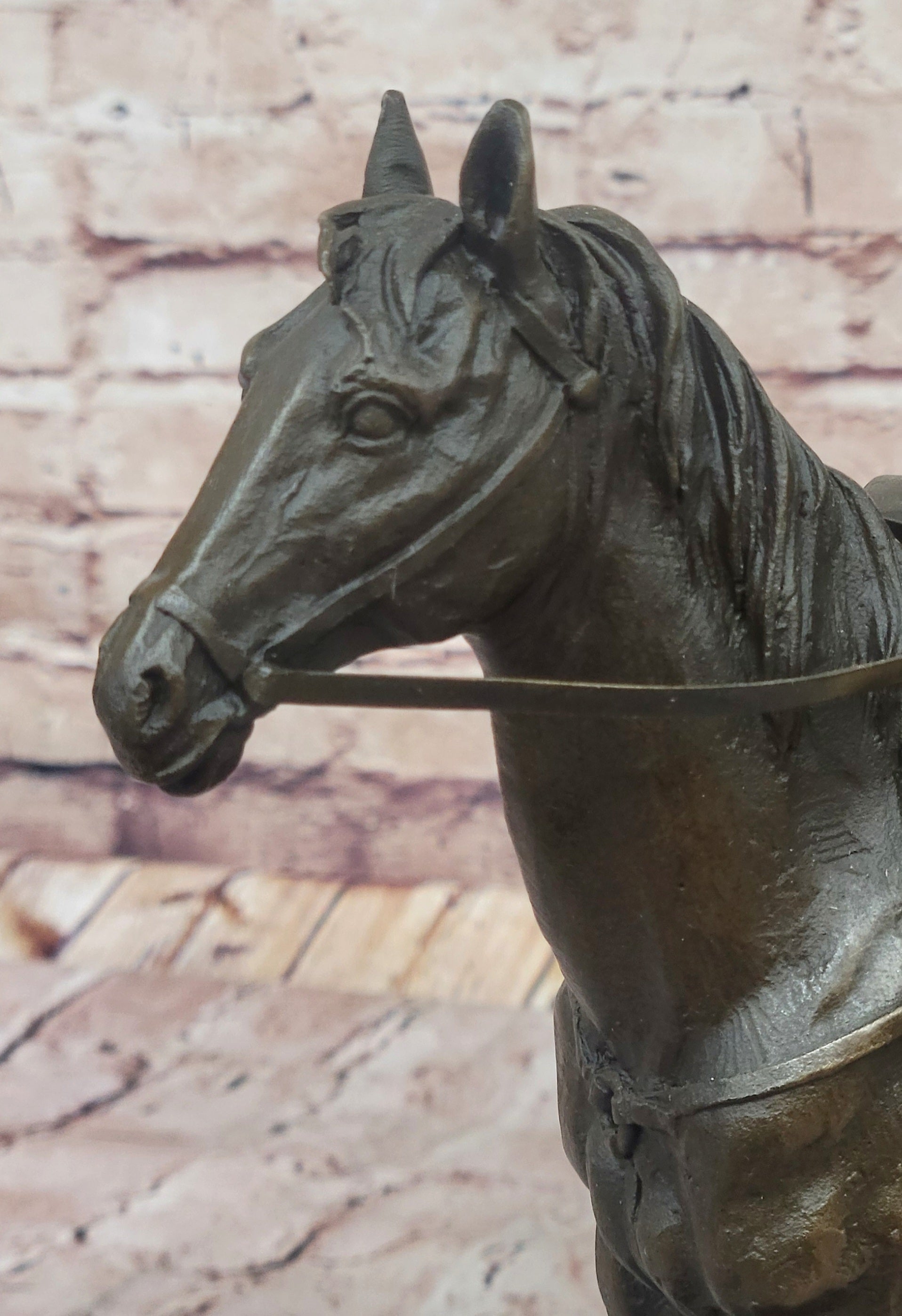 Bronze Explorer on Horseback – Historical Sculpture