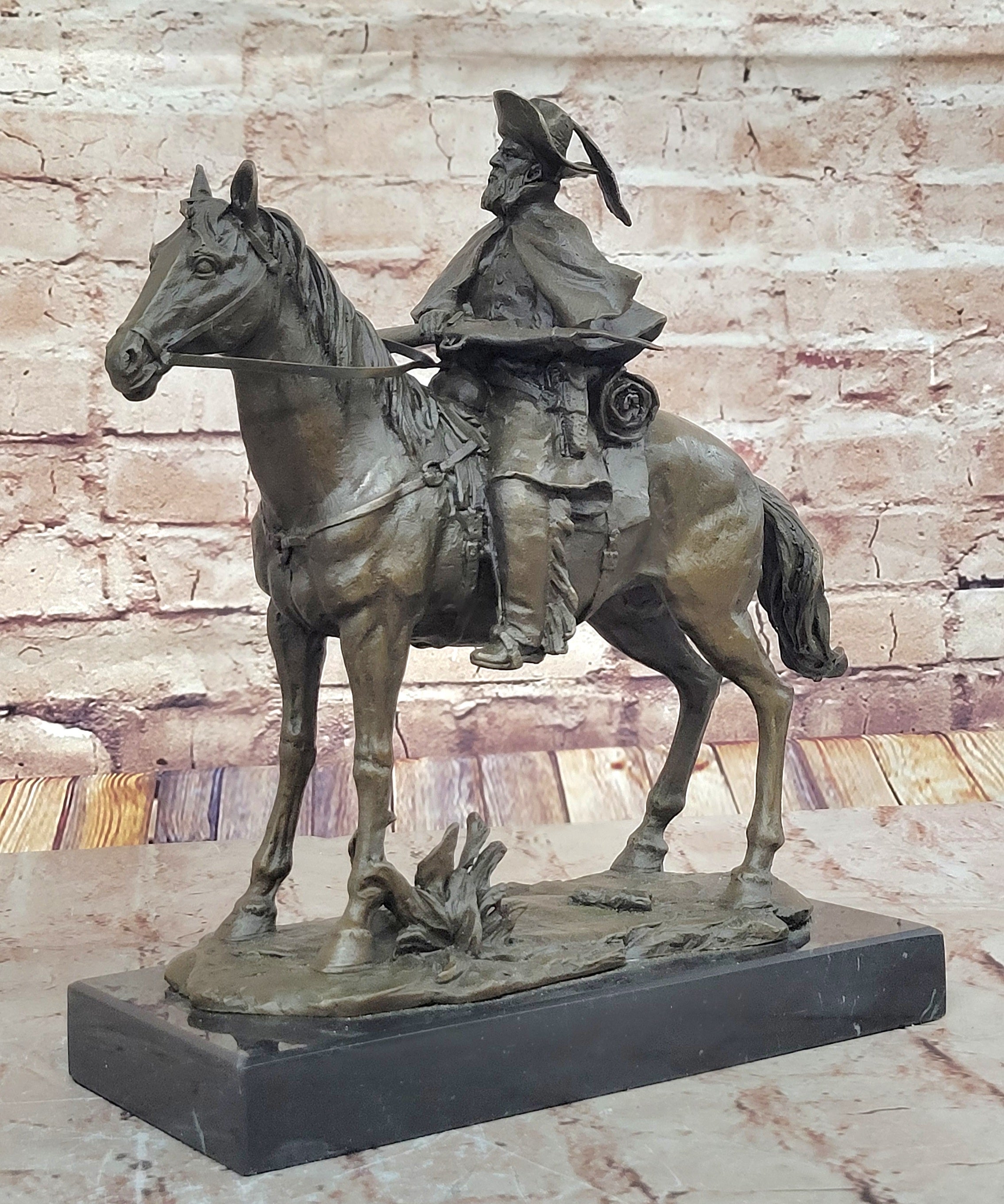 Bronze Explorer on Horseback – Historical Sculpture