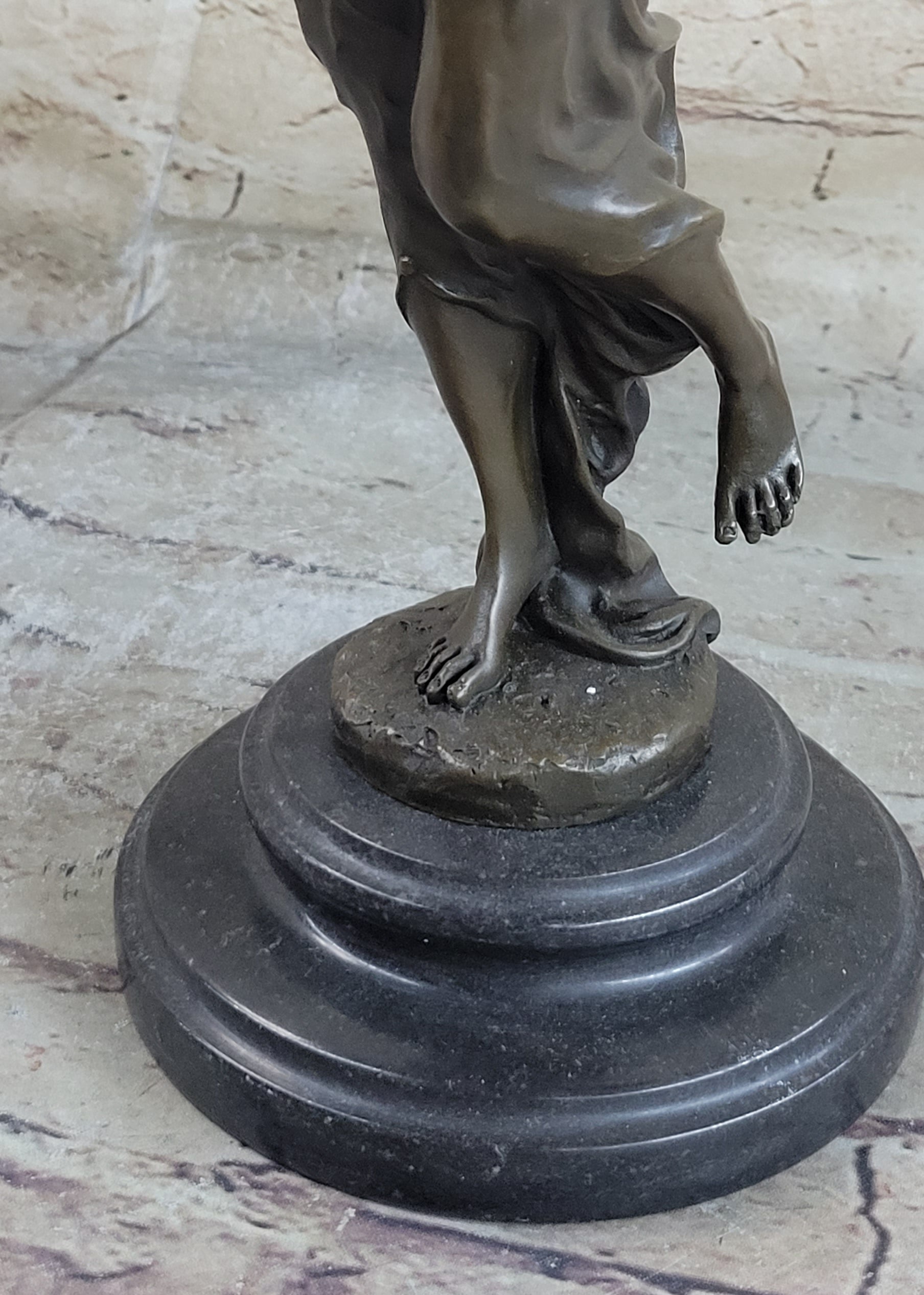 Bronze Art Nouveau Dancing Woman by Aldo Vitaleh
