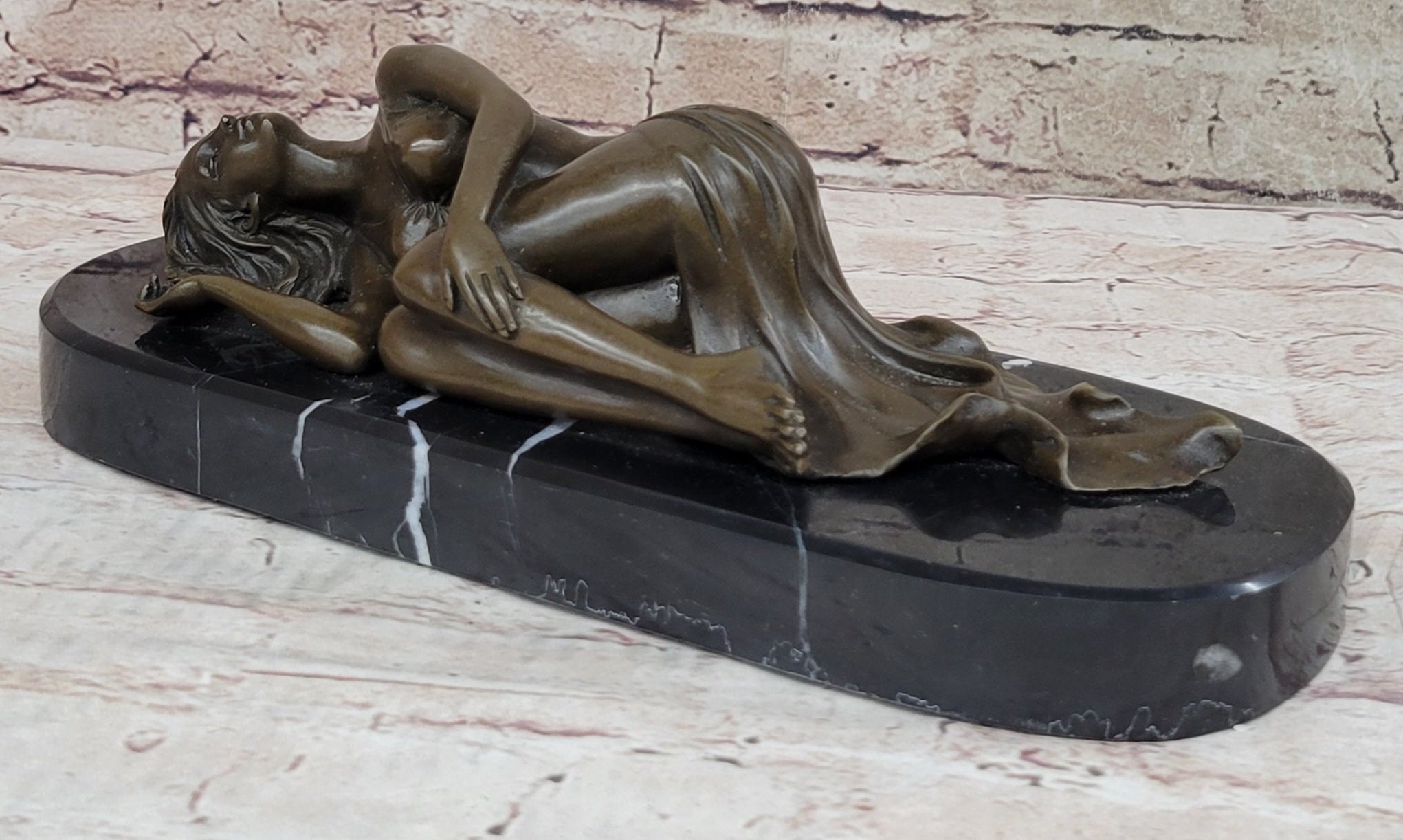 Hot Cast Bronze Sculpture Art Girl Laying Down Sleeping