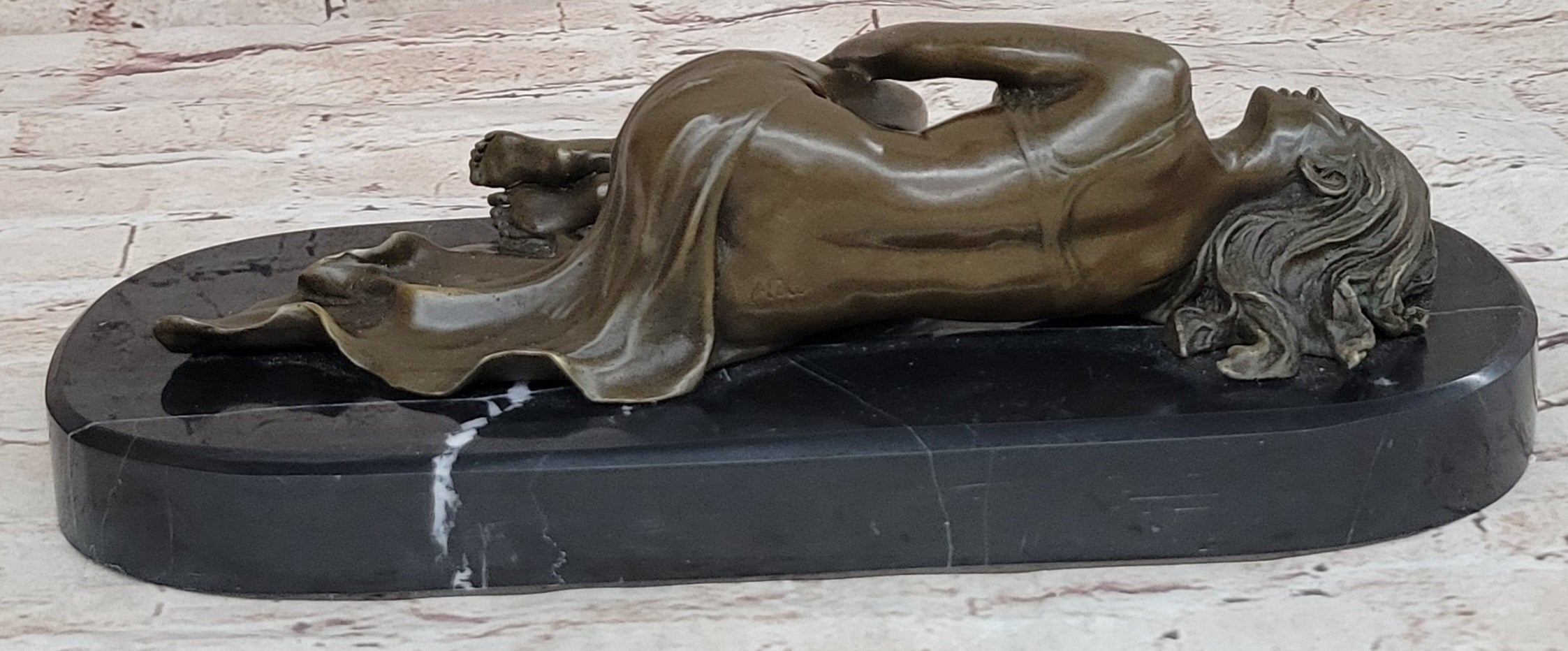 Hot Cast Bronze Sculpture Art Girl Laying Down Sleeping