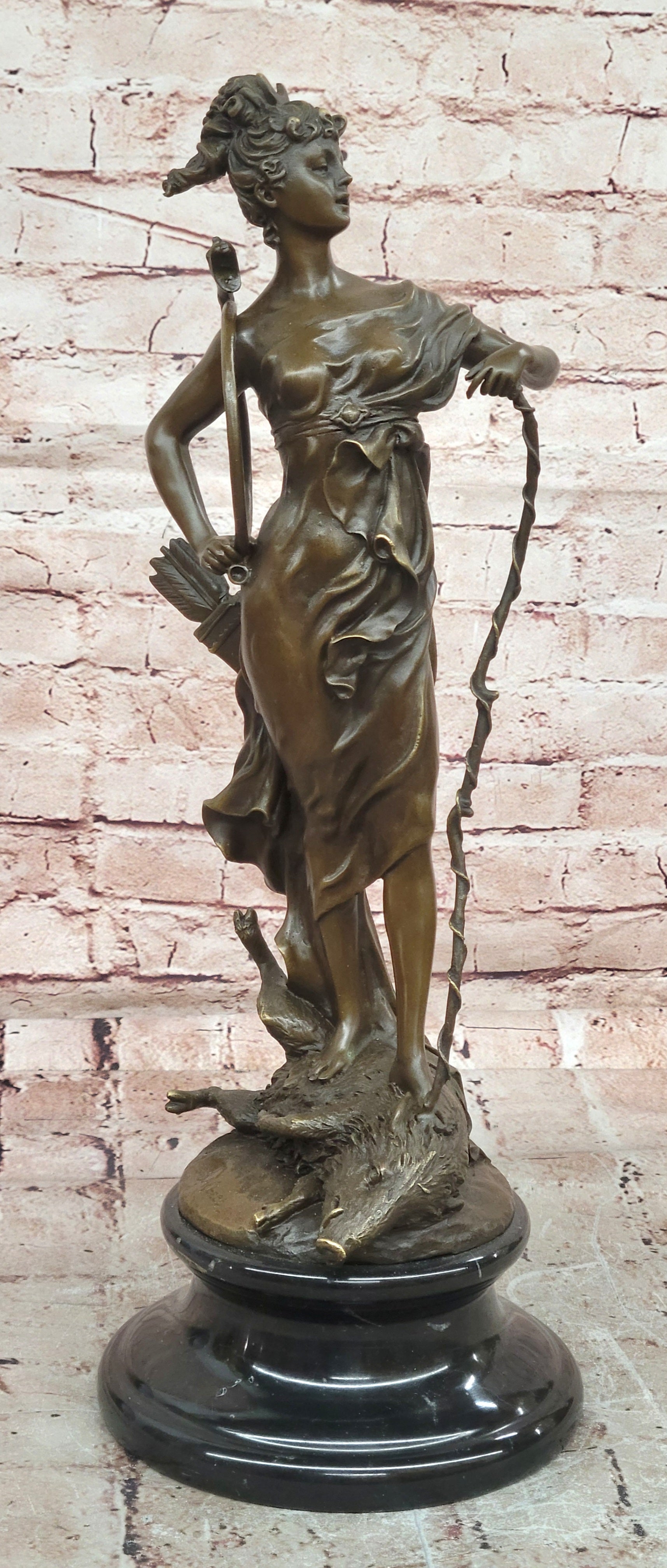 Diana Bronze Sculpture: Mythological Goddess with Bow, Patron Hunter Statue