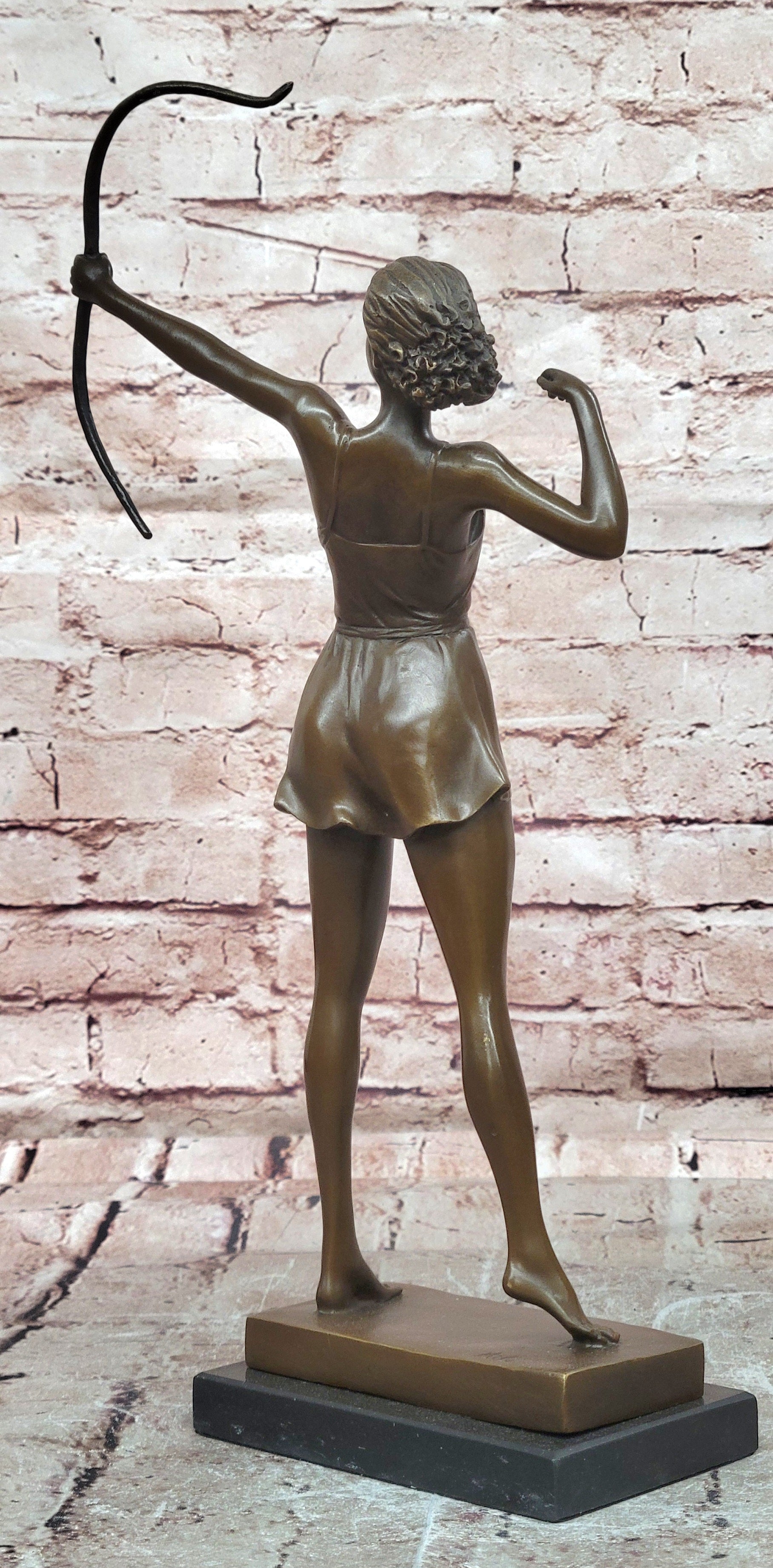 Diana Bronze Sculpture: Mythological Goddess with Bow on Marble Base