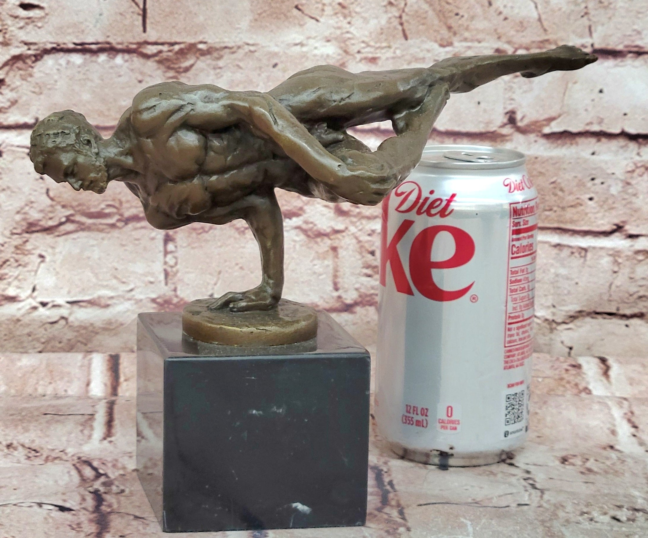 Bronze Bodybuilder Sculpture – Male Nude Art on Marble Base Signed Cesaro