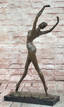 Luxury Bronze Sculpture of a Dancer in Perfect Motion Singed Cesaro Figurine