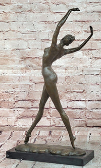 Luxury Bronze Sculpture of a Dancer in Perfect Motion Singed Cesaro Figurine