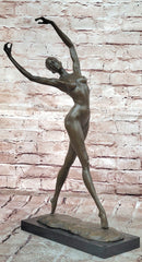 Luxury Bronze Sculpture of a Dancer in Perfect Motion Singed Cesaro Figurine