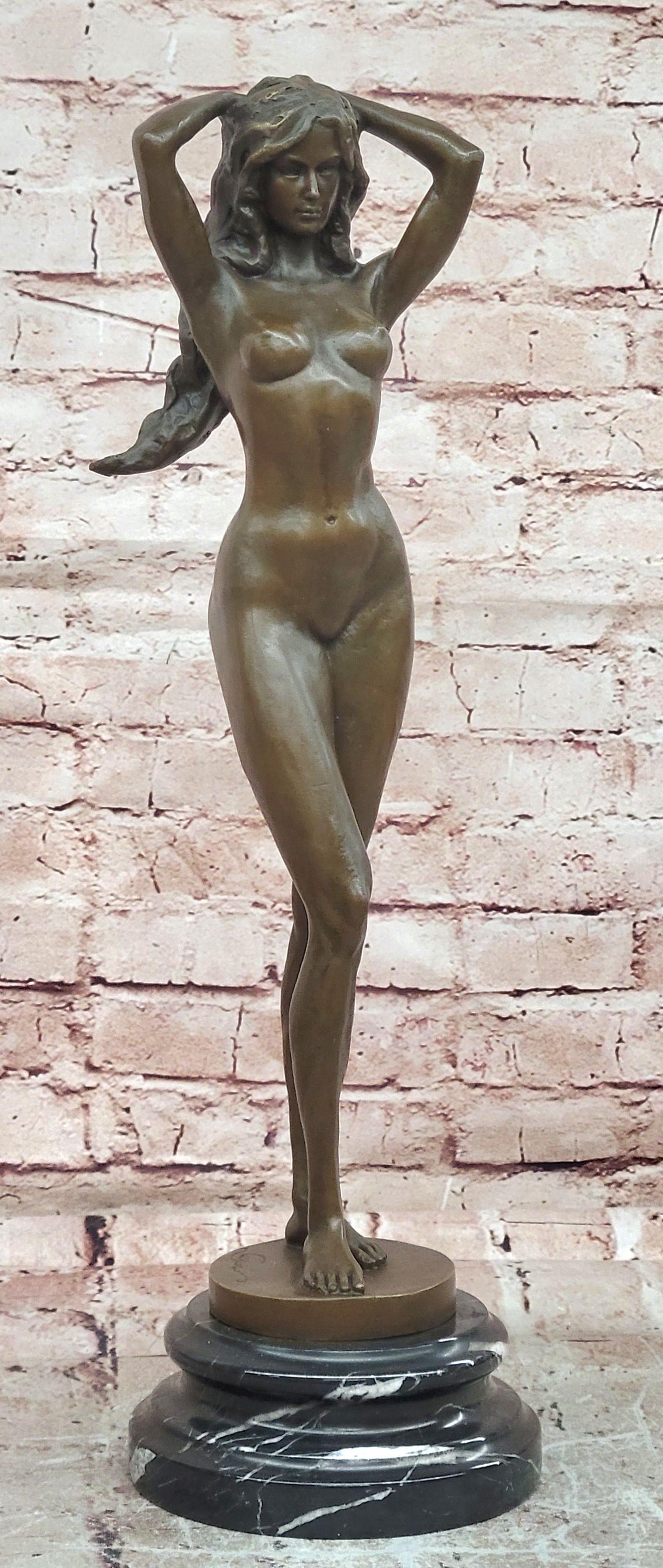 Signed Original Cesaro Sensual Female Form Real Bronze Figurine on Marble Base