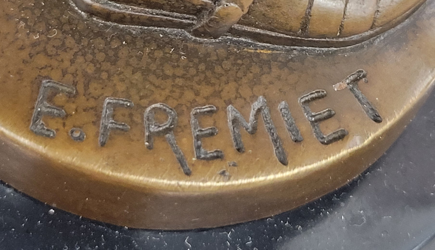 Hand Made Credo by Emmanuel Fremiet Genuine Bronze Sculpture Statue Figurine